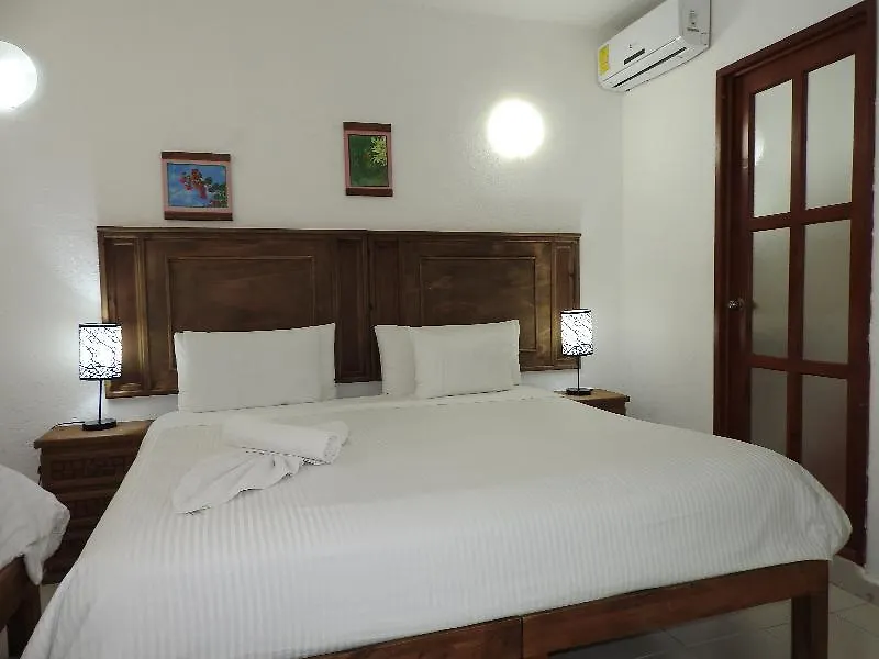 Casaejido Hotel Playa del Carmen 3*,